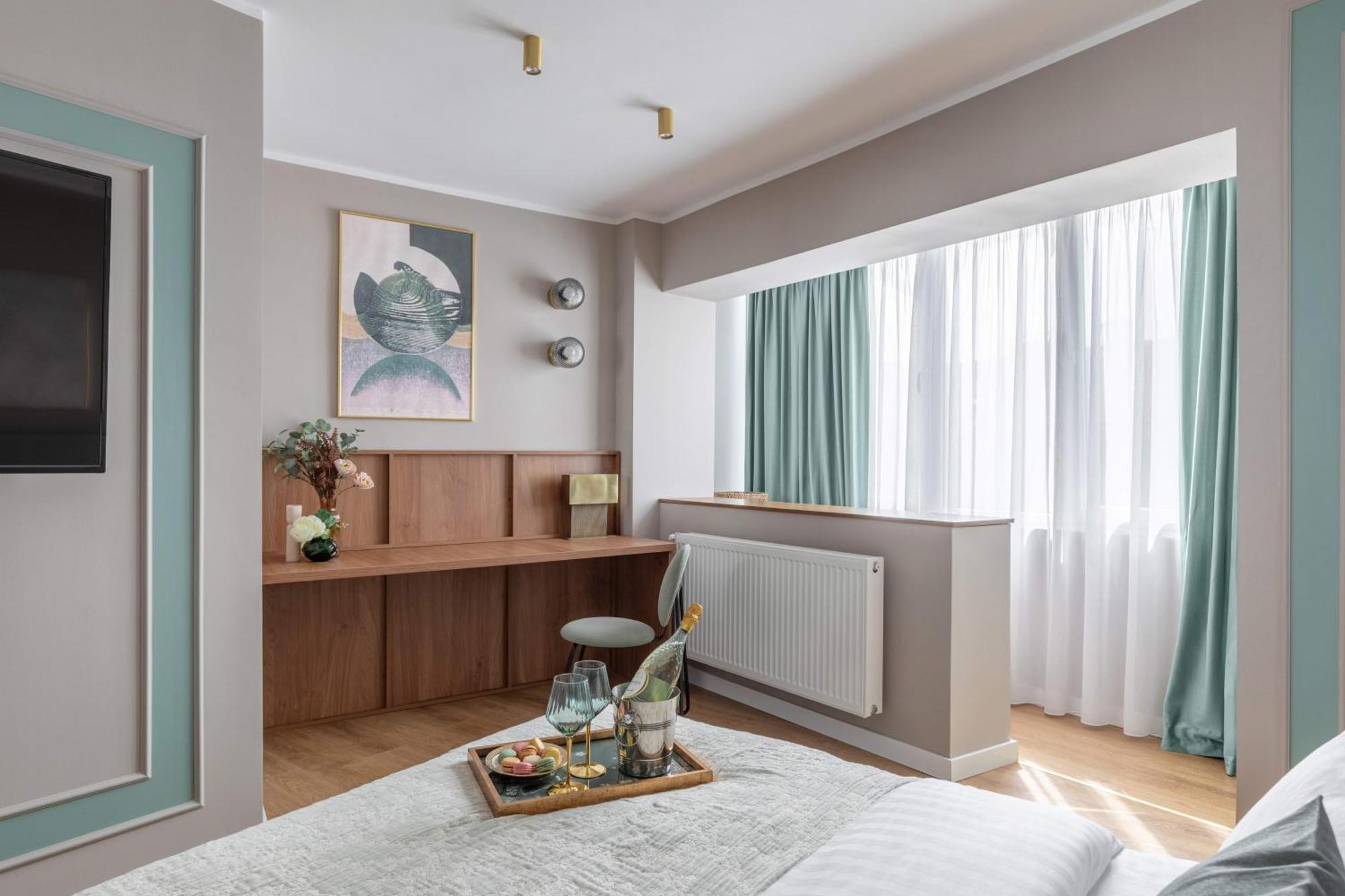 Holt - Sublime Minty Green 1Br On The Park บูคาเรสต์ ภายนอก รูปภาพ