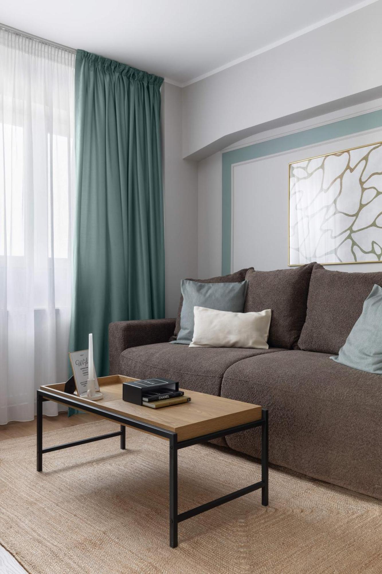 Holt - Sublime Minty Green 1Br On The Park บูคาเรสต์ ภายนอก รูปภาพ